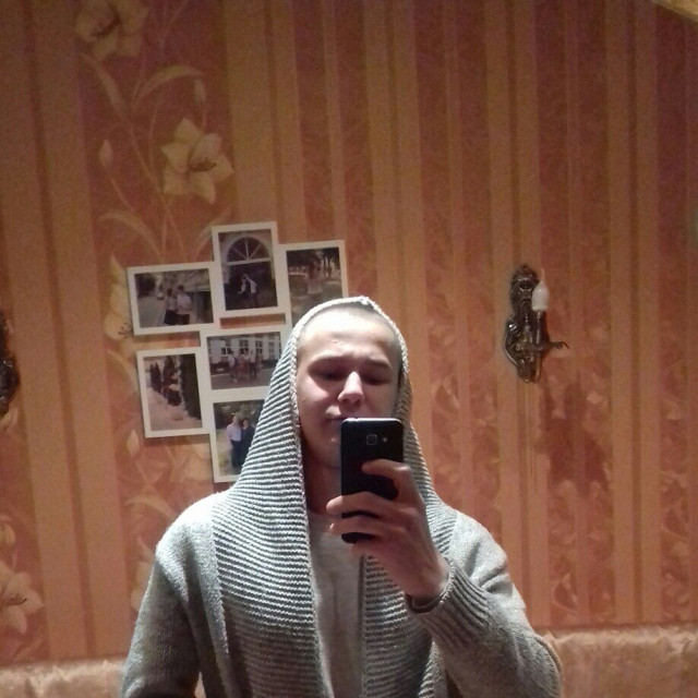 Андрей Младших