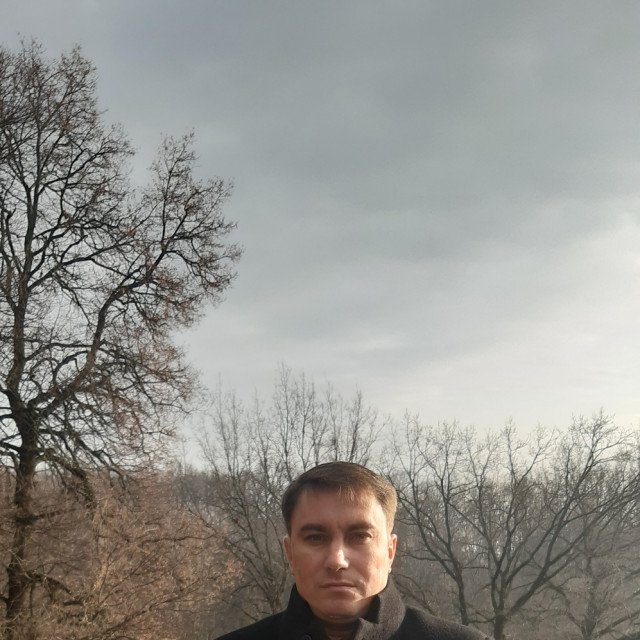 Юрий щученков